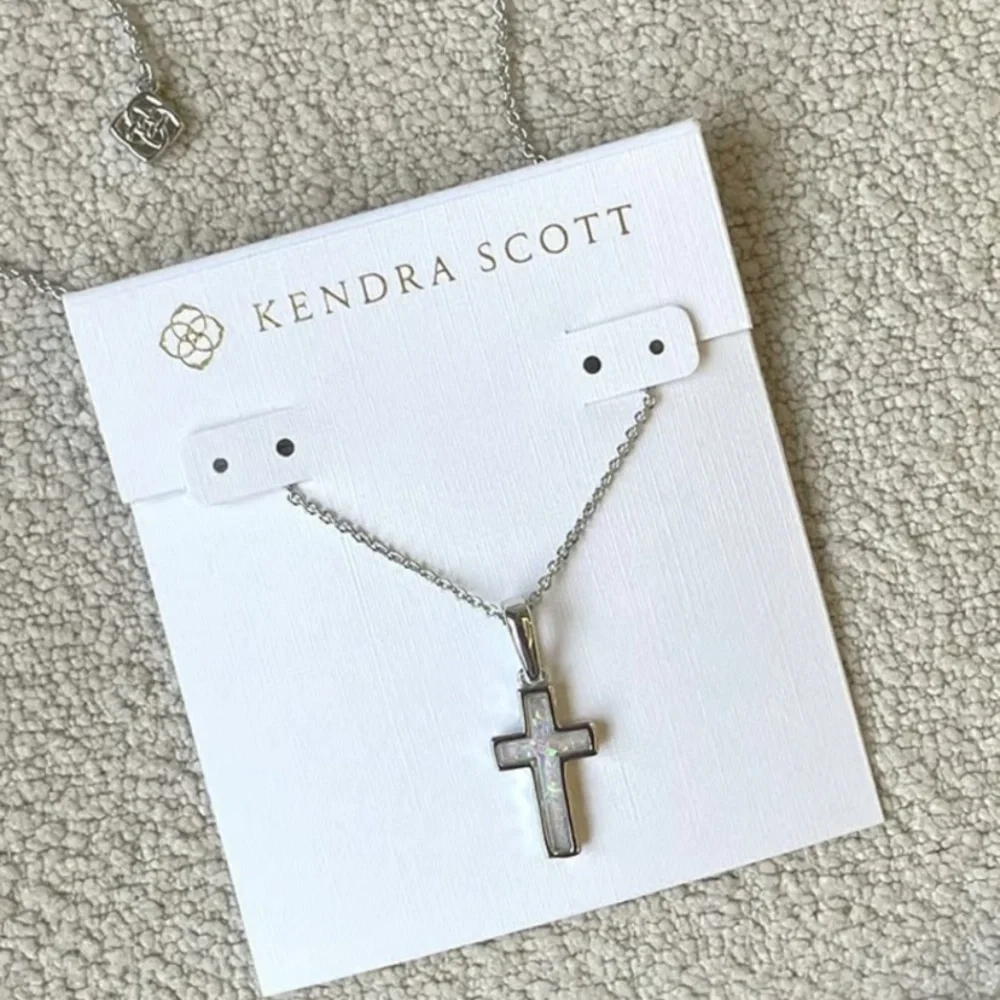 Kendra Scott Silver Iridescent Cross Necklace - Picture 1 of 3